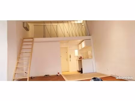 studio type loft meublé – centre historique d’aix-en-provence