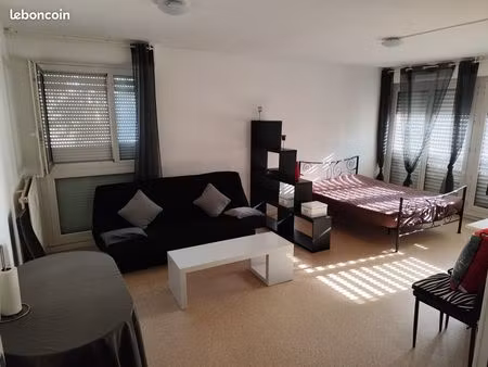 studio étudiant f1 bis