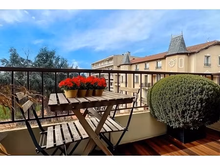 appartement 3 pièces - 64 m²