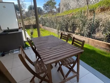 location appartement 1 pièce 28 m² à villeneuve-loubet (06270)  912 €