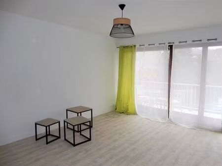 t1 meuble - res. le diamant - 15 av de tresserve