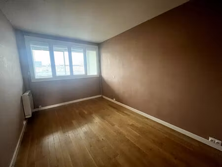 trois pieces loggia box