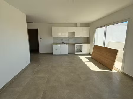 t4 ventabren dans résidence de standing