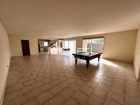 maison plain-pied au calme quartier saint -cybard avec plusieurs places de stationnement p