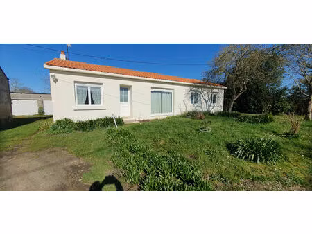 maison en campagne de 123 m² à bois de cene