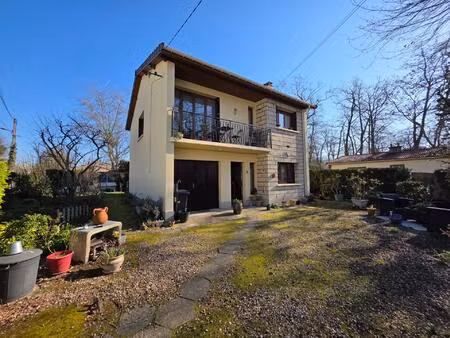 maison individuelle de 5 pièces  406m² terrain