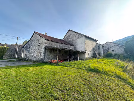 corps de ferme à rénover
