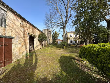 vente maison 4 pièces  129.90m²  samonac