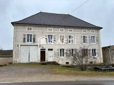 maison de caractère du xviᵉ – 246 m²– sauvoy