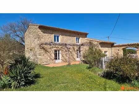 rochegude - mas en pierre - 4 chambres  garage
