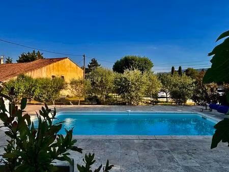 maison avec piscine saint maximin la sainte baume 6 pièce(s) 133 m2