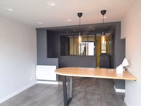 location bureaux et commerces à bayeux (14400) : à louer / 27m² bayeux