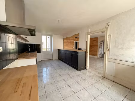 vente maison 6 pièces 145 m² à hyds (03600)  69 500 €