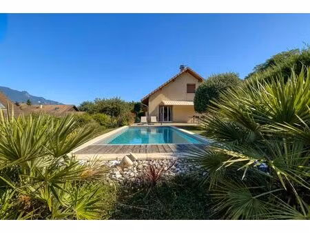 vente maison 6 pièces 140 m2 à voglans