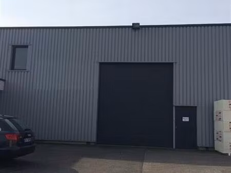 location local d'activités fleville devant nancy 104 m²