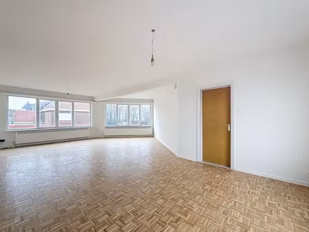 appartement te huur in wuustwezel met 3 slaapkamers