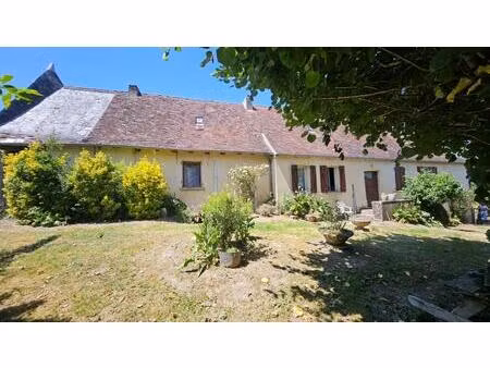 fermette 5 pièces 90 m2 + 2 ha de terrain