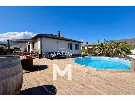 maison familiale avec jardin plat  piscine et garage – cervione plaine