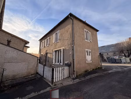 vente maison 4 pièces 90 m² à neuvéglise (15260)  79 300 €