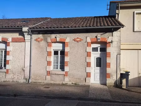 vente maison 3 pièces 54 m² à chalais (16210)  79 190 €