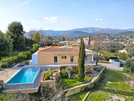 vente maison 5 pièces 217 m² le rouret (06650)