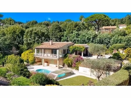 maison au calme avec belle vue sur la mer