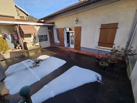 vente maison 4 pièces 122 m² à saint claude (39200)  130 000 €