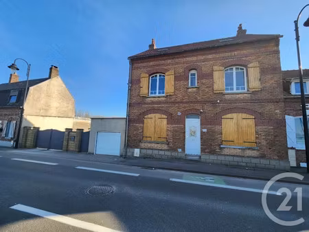 vente maison 4 pièces 110 m² à abbeville (80100)  212 000 €