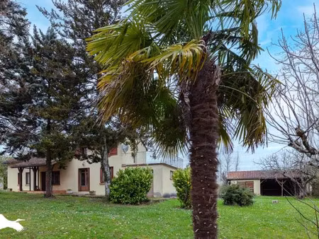 vente maison 5 pièces 108 m² à auch (32000)  199 000 €