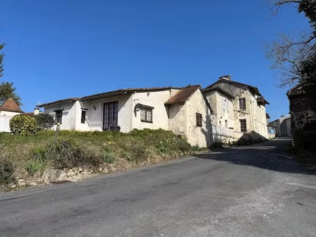 vente maison 12 pièces 300 m² à saint-paul-lizonne (24320)  157 500 €