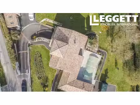 achat maison 7 pièces 275m² montignac charente 16330