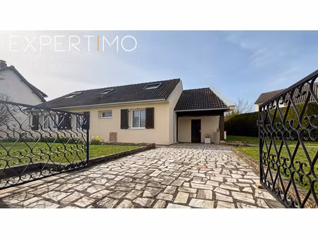 maison économe 5 chambres avec vie de plain-pied