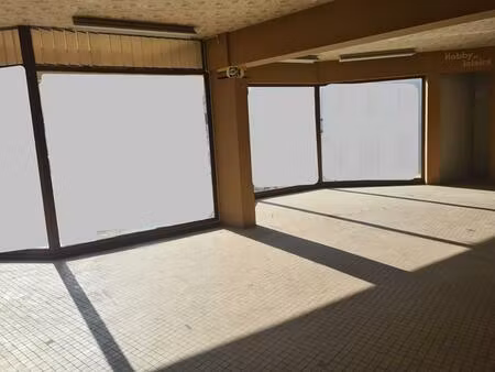 achat immeuble 1 200m² mont de marsan 40000