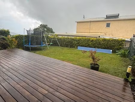 vente maison 4 pièces 94 m² à la chaloupe (97416)  192 600 €