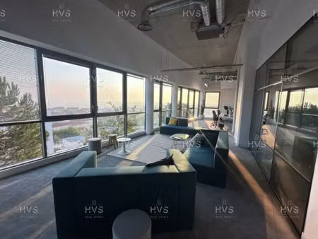 vue sainte victoire - location - bureaux renoves aix en provence