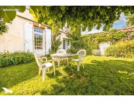 ferme 8 pièces 280 m²