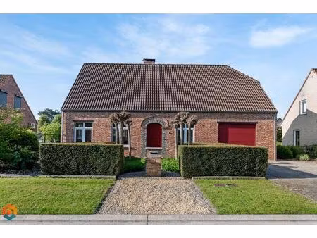 instapklare woning (epc b) met 3 slpkrs  garage en tuin te hulshout