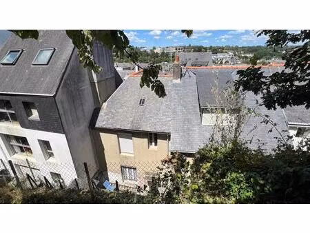 maison années 30 à rénover avec garage et courette (quartier sainte-thérèse quimper)