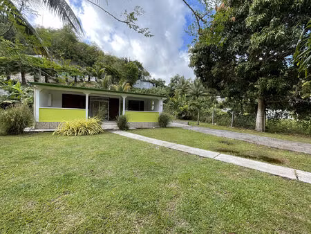 location maison 4 pièces 100 m² à les abymes (97139)