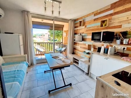 studio rénové canet plage résidence les coraux clim piscines