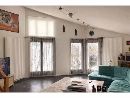 vente maison 5 pièces 98 m² à clermont-ferrand (63000)  199 900 €