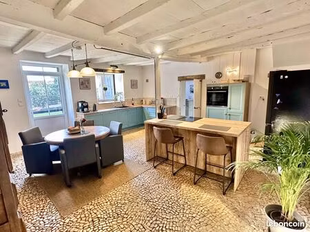propriété 3 pièces 94 m²