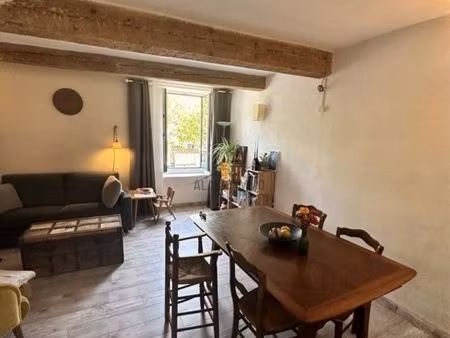 charmant t2 centre historique