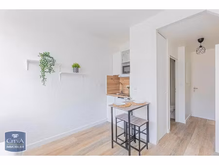appartement à louer 1 pièce 15.52 m² - tours (37) - 550€