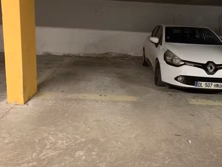 garage fermé à louer à vémars