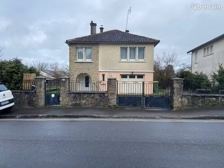 à louer maison avec jardin