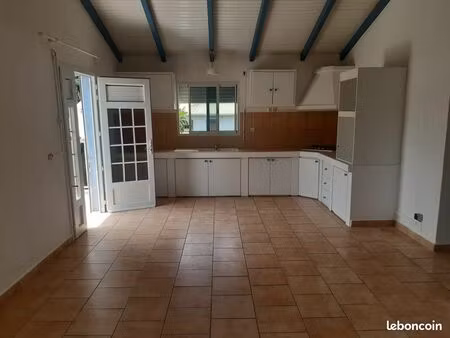 appartement t3 le lamentin