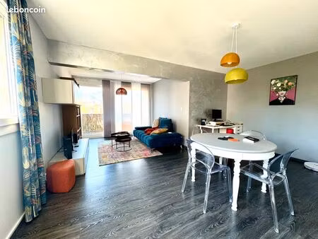 privas : a louer - appartement meublé très lumineux  calme et en excellent état