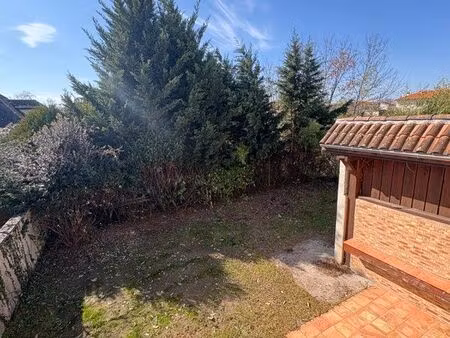 à louer maison t4 nu à carbon blanc