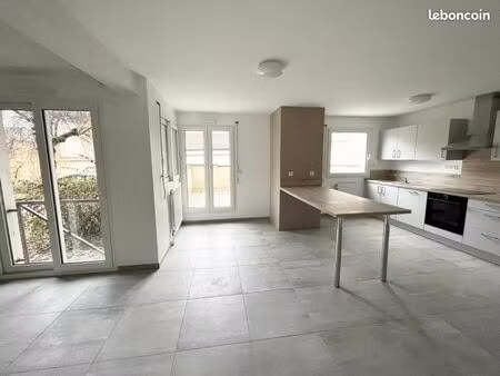 appartement 3 pièces 73 m²